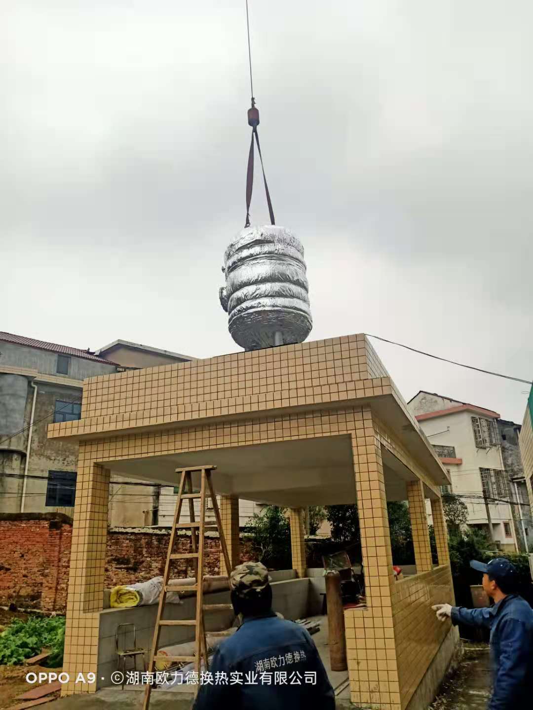 板式換熱器,板式換熱器機(jī)組,鈦材板式換熱器,板式冷凝器,全焊接板式換熱器,釬焊板式換熱器,衛(wèi)生級板式換熱器,寬流道板式換熱器,容積式換熱器,盤管換熱,換熱設(shè)備,板式冷卻器,換熱器廠家,換熱設(shè)備